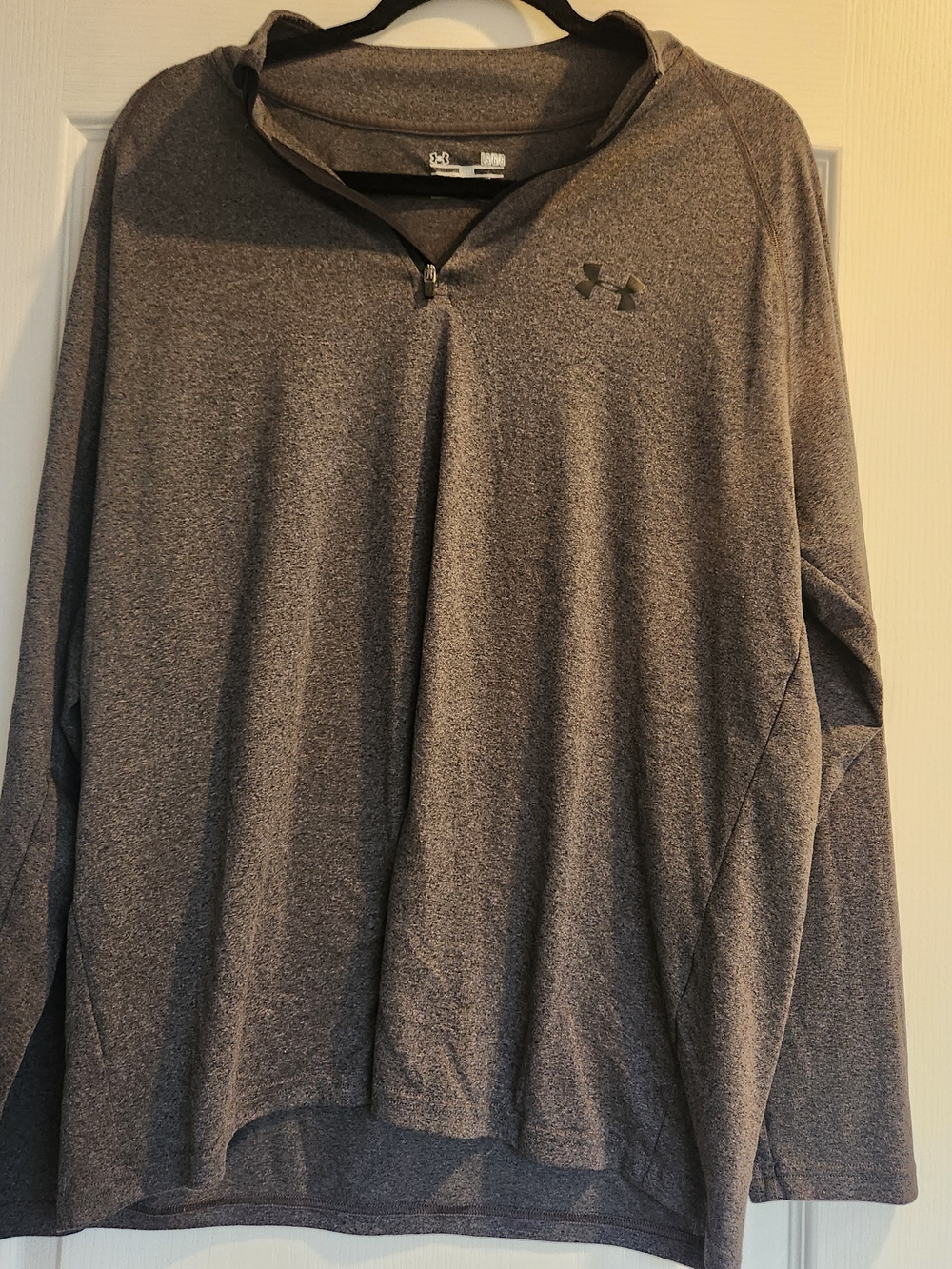 Under Armour Mens Heathered Black/Gray HeatGear Top L Euc